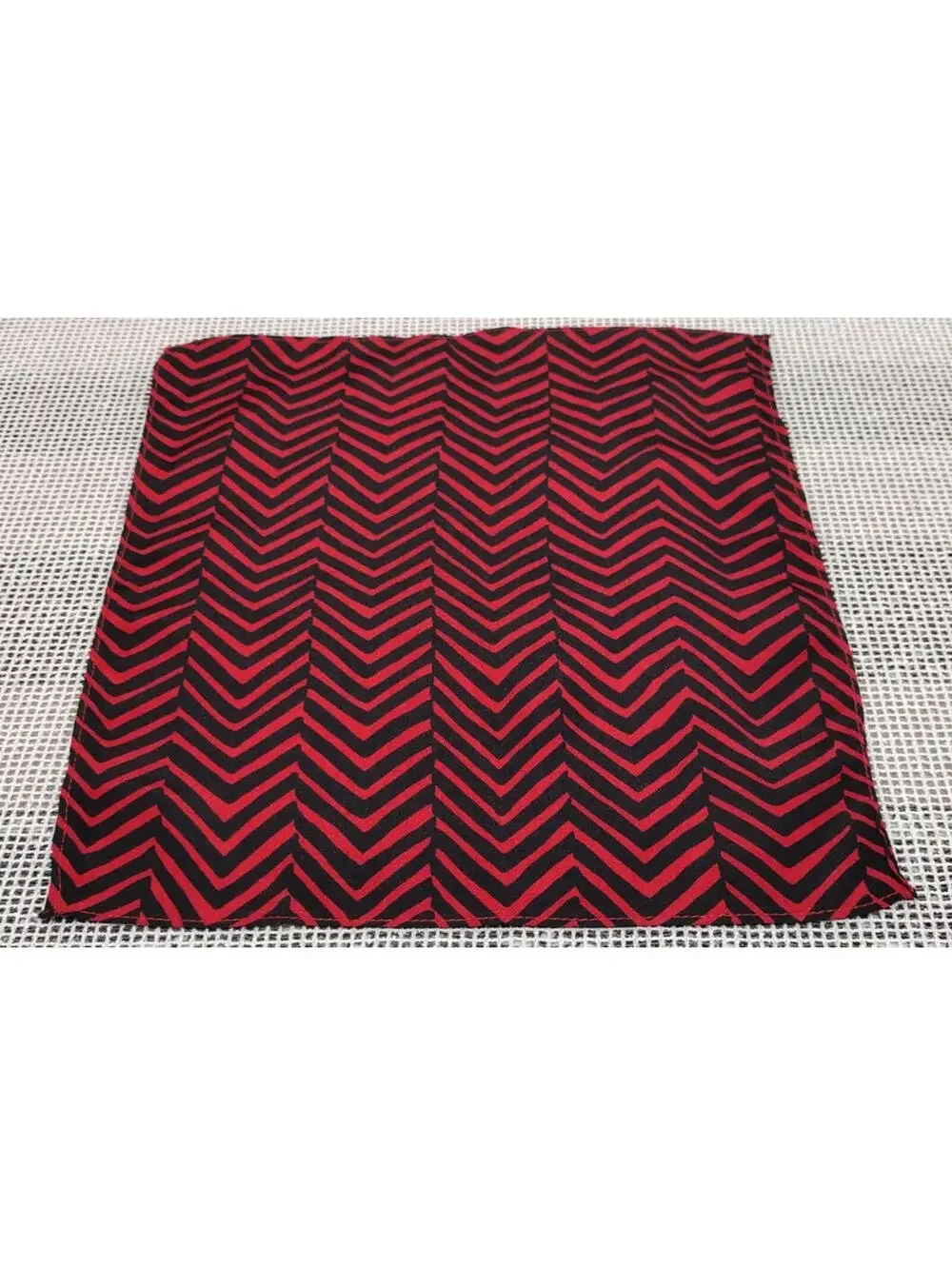 Vintage 60s Pocket Hankie Red Black Zig Zag Zebra Authentic MID CENTURY MENSWEAR